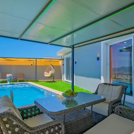 Villa Sehir 3 *